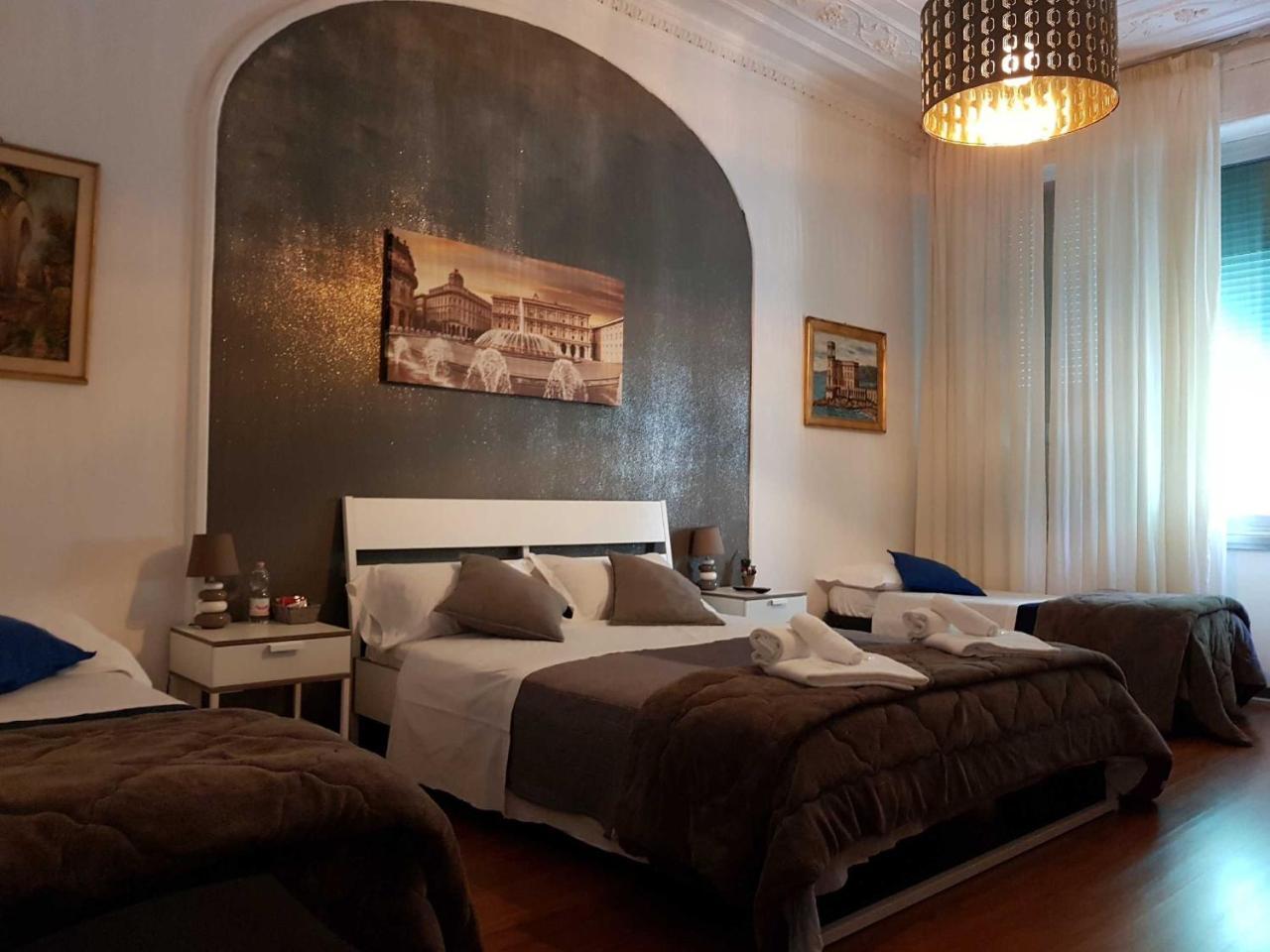 Central Rooms Genoa Bagian luar foto
